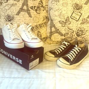 Converse chuck Taylor’s low (2) pairs